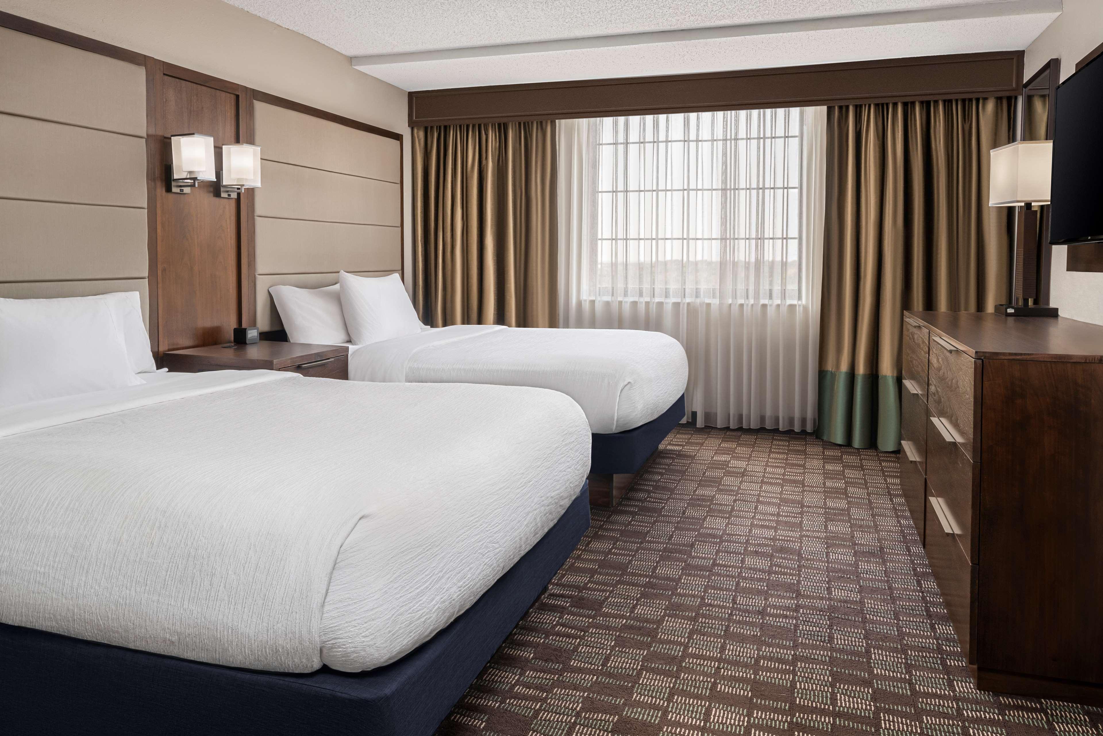 Embassy Suites By Hilton Nashville Airport Exterior foto