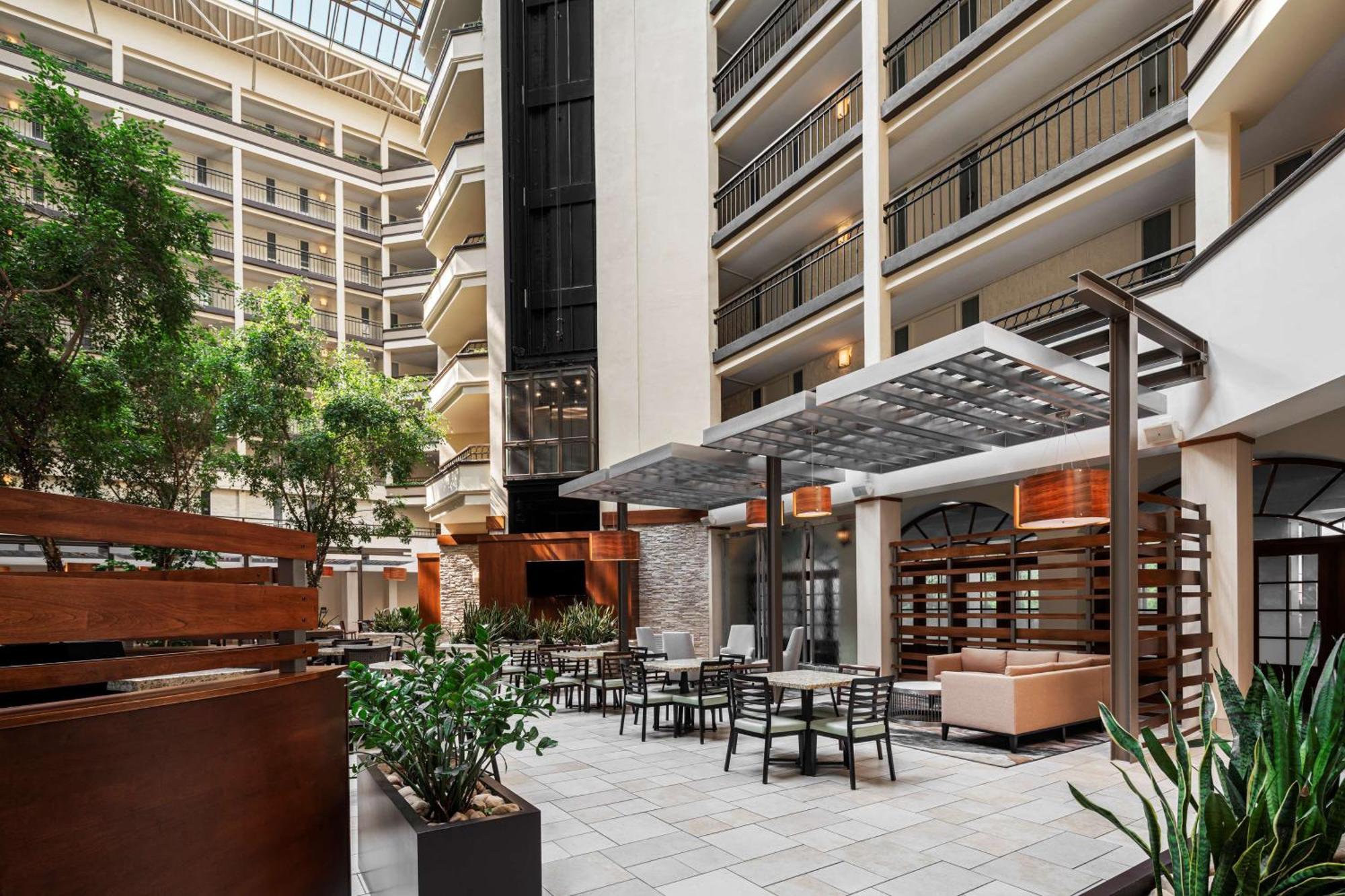 Embassy Suites By Hilton Nashville Airport Exterior foto